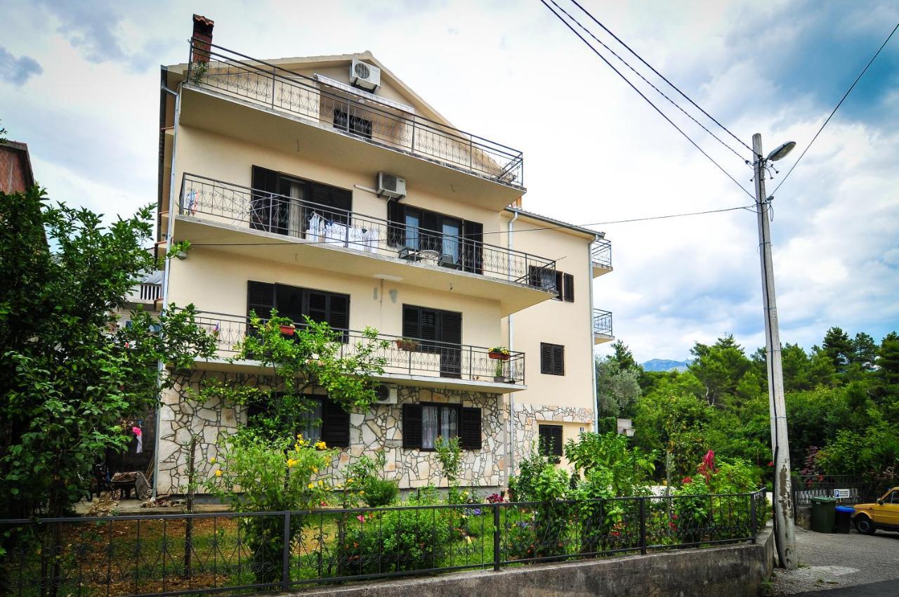 Milosavljevic Apartments Tivat Exterior photo